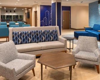 Holiday Inn Express & Suites Fresno Airport By IHG - Fresno - Salon