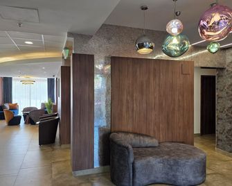 Canada Hotel Budapest - Budapest - Lobby