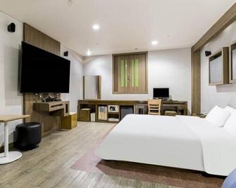 Bobos Hotel - Hwaseong - Schlafzimmer