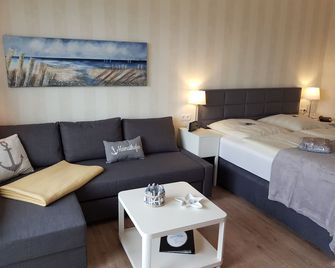 Akzent Hotel Strandhalle - Schleswig - Slaapkamer