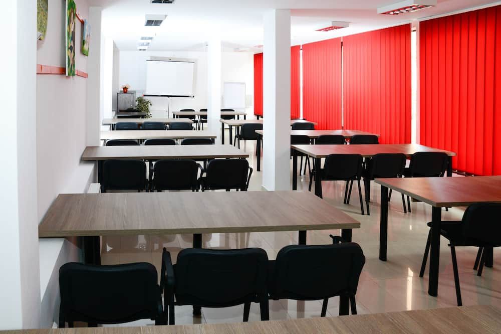 هوتل رازفان