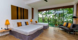 Palm Paradise Cabanas & Villas Beach Resort - Tangalla - Camera da letto
