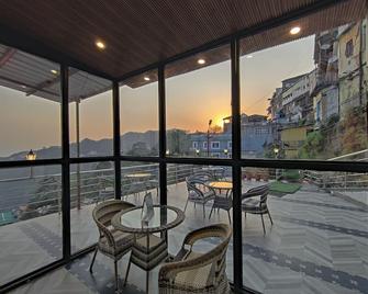 Sangam by Stotrak, Jhula Ghar Mussoorie - Mussoorie - Balkon