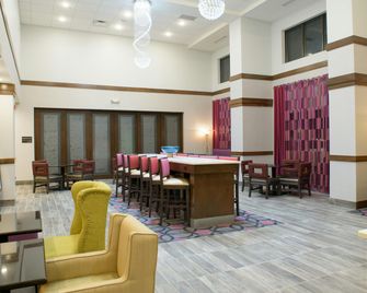 Hampton Inn & Suites Bay City - Bay City - Restaurant