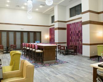 Hampton Inn & Suites Bay City - Bay City - Restaurant