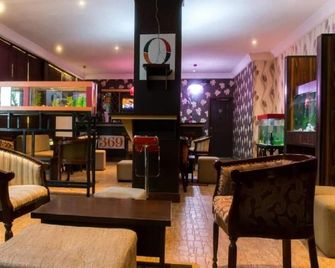 Apartments & Hotels by Qualer Jos - Jos - Lounge