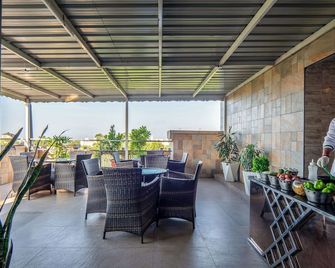 Le Roi Jammu - Near Jammu Railway Station - Jammu - Balcony