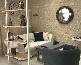 Entre Royan et Bordeaux T2 Cosy Avec Terrasse - Saint-Bonnet-sur-Gironde - Sala de estar