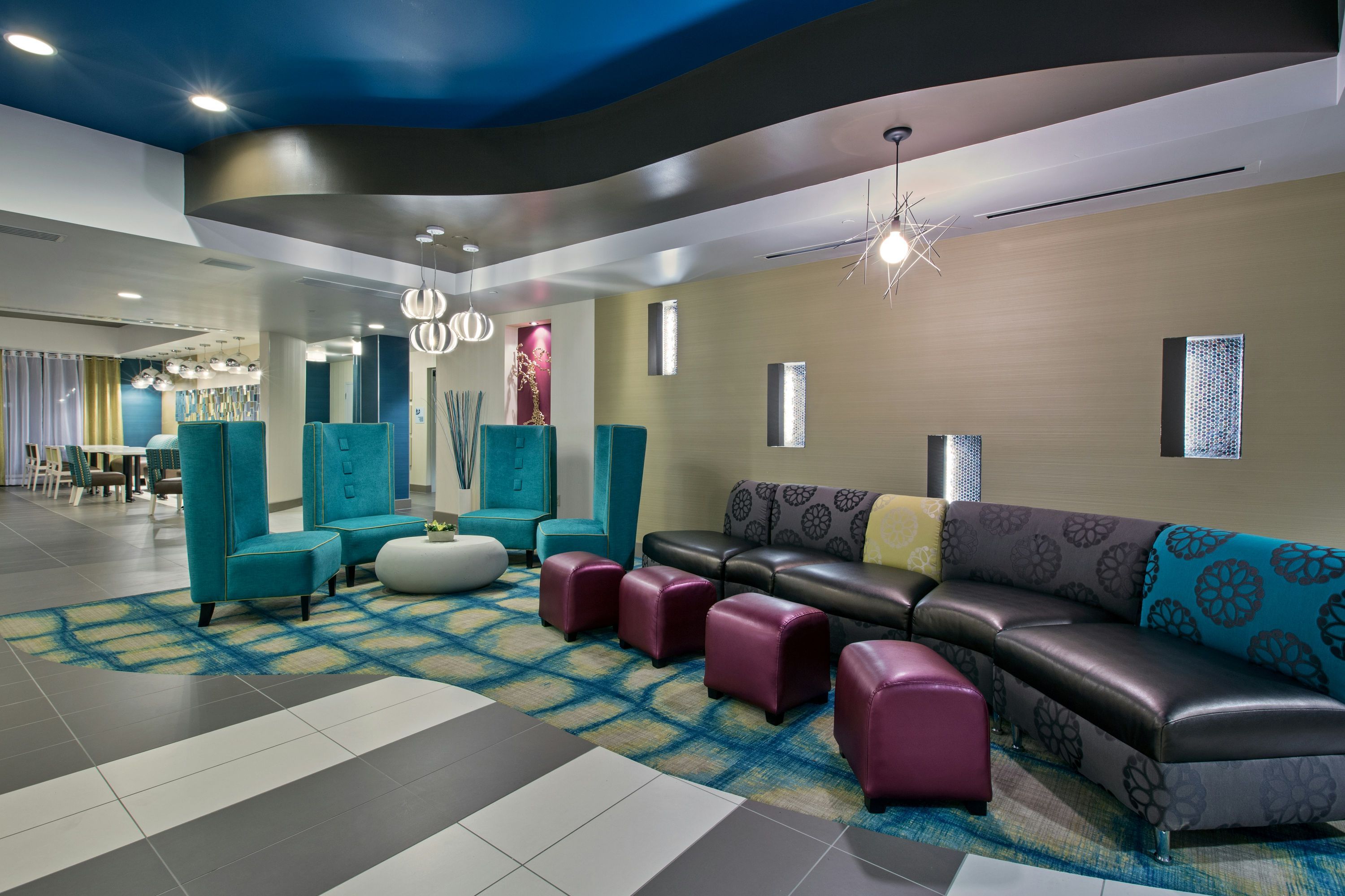 Holiday Inn Express & Suites Carlisle - Harrisburg Area By IHG - קרלייל - לובי