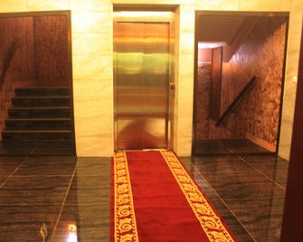Hôtel Sindz Palace - Yaoundé - Hallway