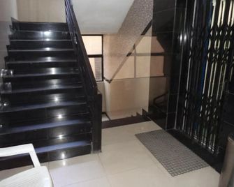 Hotel Park - Indore - Stairs
