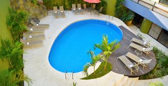Best Western Hotel & Casino Kamuk - Quepos - Pool