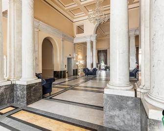 Hotiday Room Collection - Livorno Mascagni - Livorno - Lobby