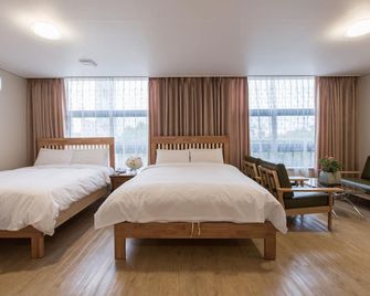 Elin Hotel - ג'ג'ו - חדר שינה