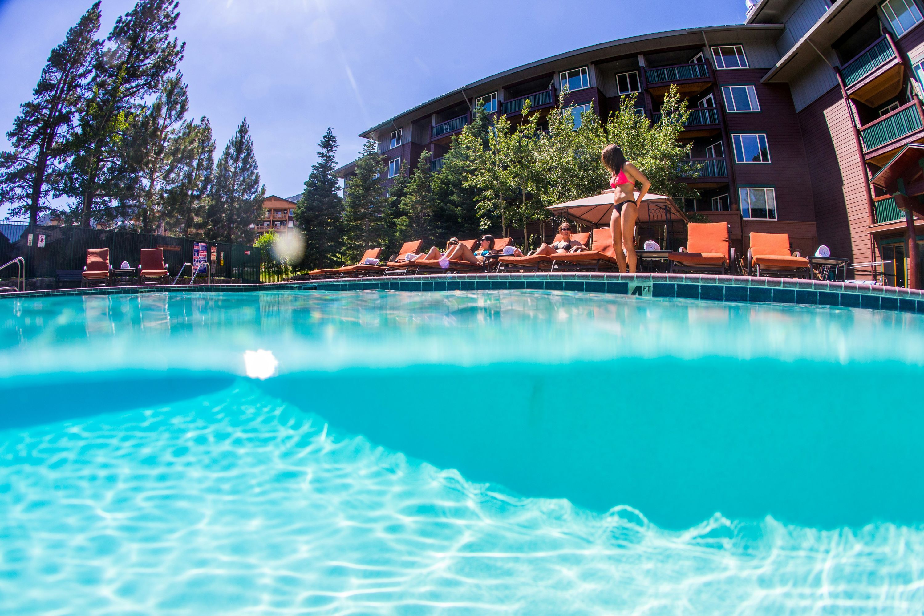 Juniper Springs Resort - ממות' לייקס - בריכה