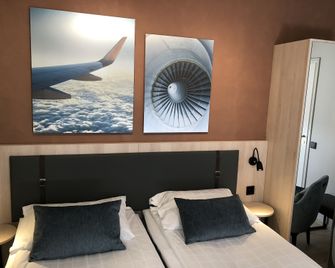 Pilot Airport Hotel - Vantaa - Slaapkamer