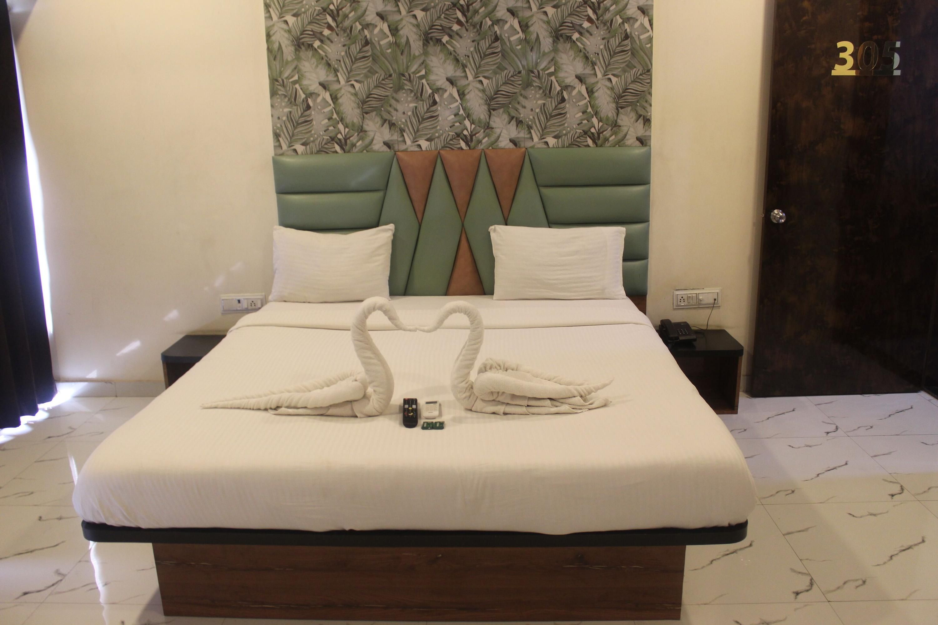 Hotel Planet Four - Lonavala