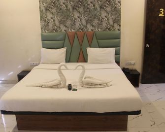 Hotel Planet Four - Lonavala