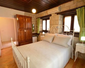 Alayaz Hotel - Cesme - Habitación