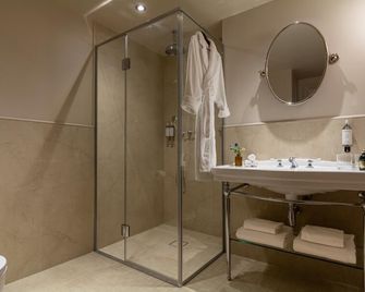 Hôtel & Spa Napoléon - Fontainebleau - Chambre