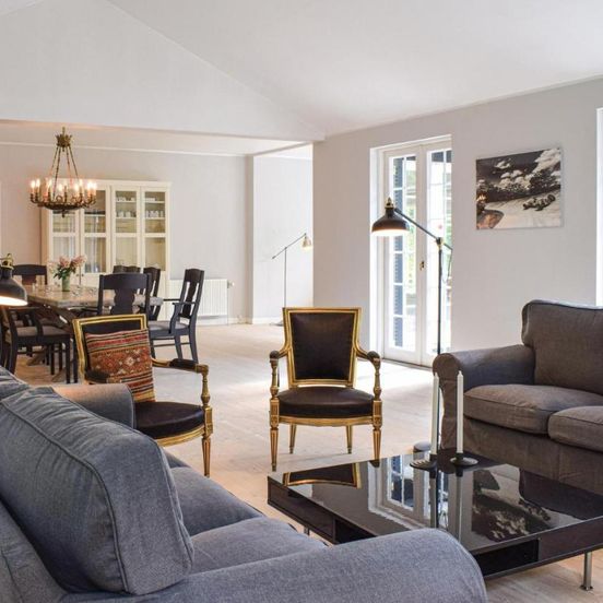 5 Bedroom Lovely Home In Hornbæk – Fredensborg