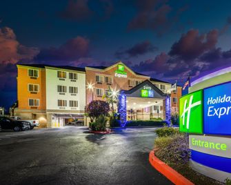 Holiday Inn Express Castro Valley - I-580 By IHG - Castro Valley - Будівля