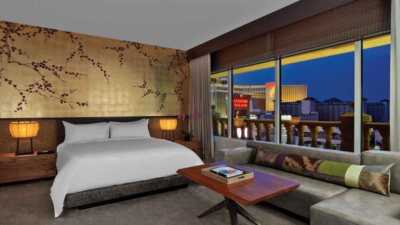 Caesars Palace Las Vegas by Suiteness