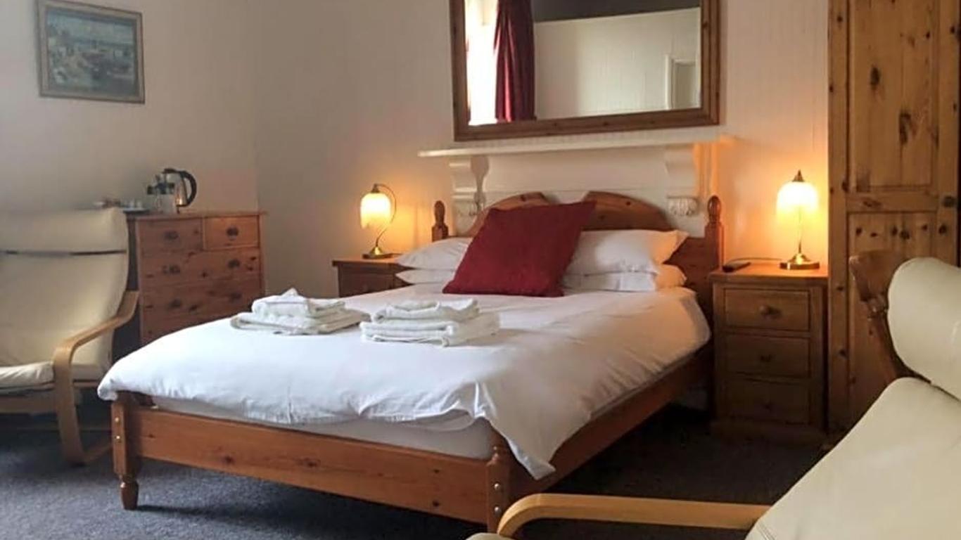 Cavell House Bed and Breakfast