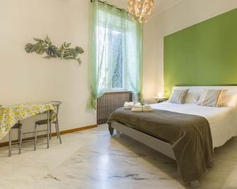 La Casa Del Sole A Mergellina - Napels - Slaapkamer