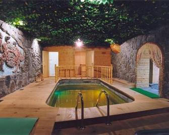 Avacha - Petropávlovsk-Kamchatski - Piscina