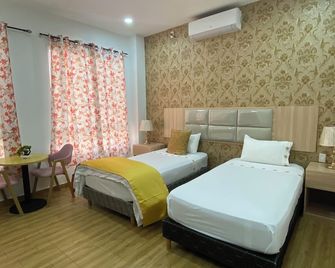 July Apartments - Philipsburg - Bedroom