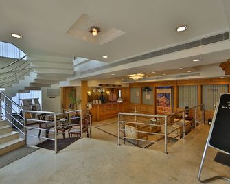 هوتل فورت كوين - كوتشي - ردهة