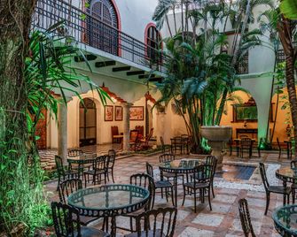 Hotel Casa del Balam - Mérida - Patio