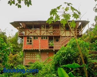 Hostal Pakay - Tena - Building