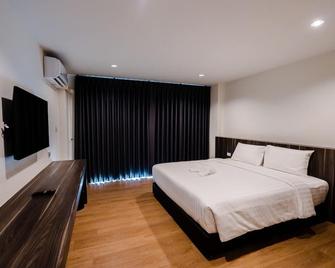 Js Hotel - Hat Yai - Bedroom