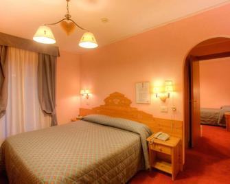 Hotel Edelweiss - Pré-Saint-Didier - Bedroom