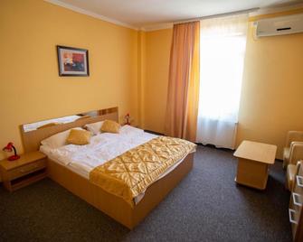 Hotel Alexandra - Timișoara - Schlafzimmer