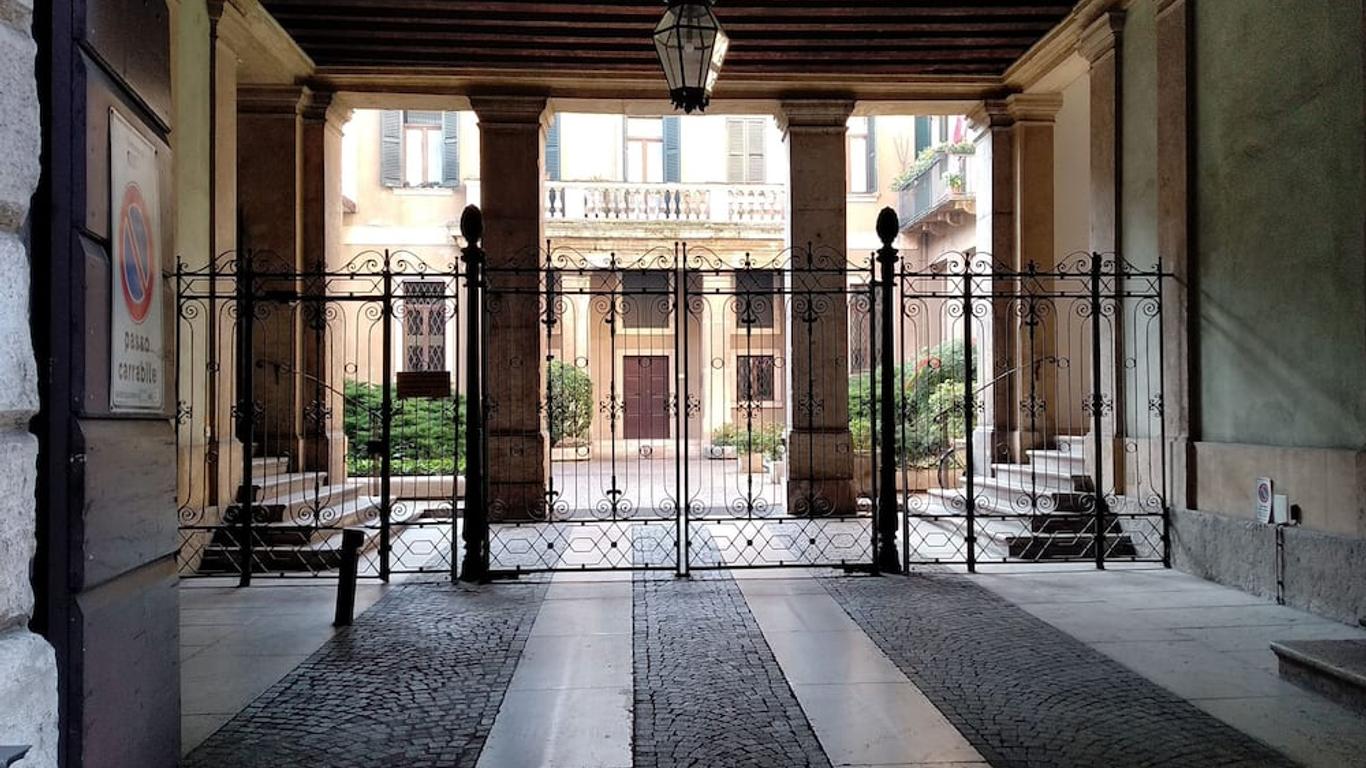Marconi Rooms Loggia delle Erbe