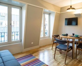 Porto República Apartments - Porto - Salle à manger