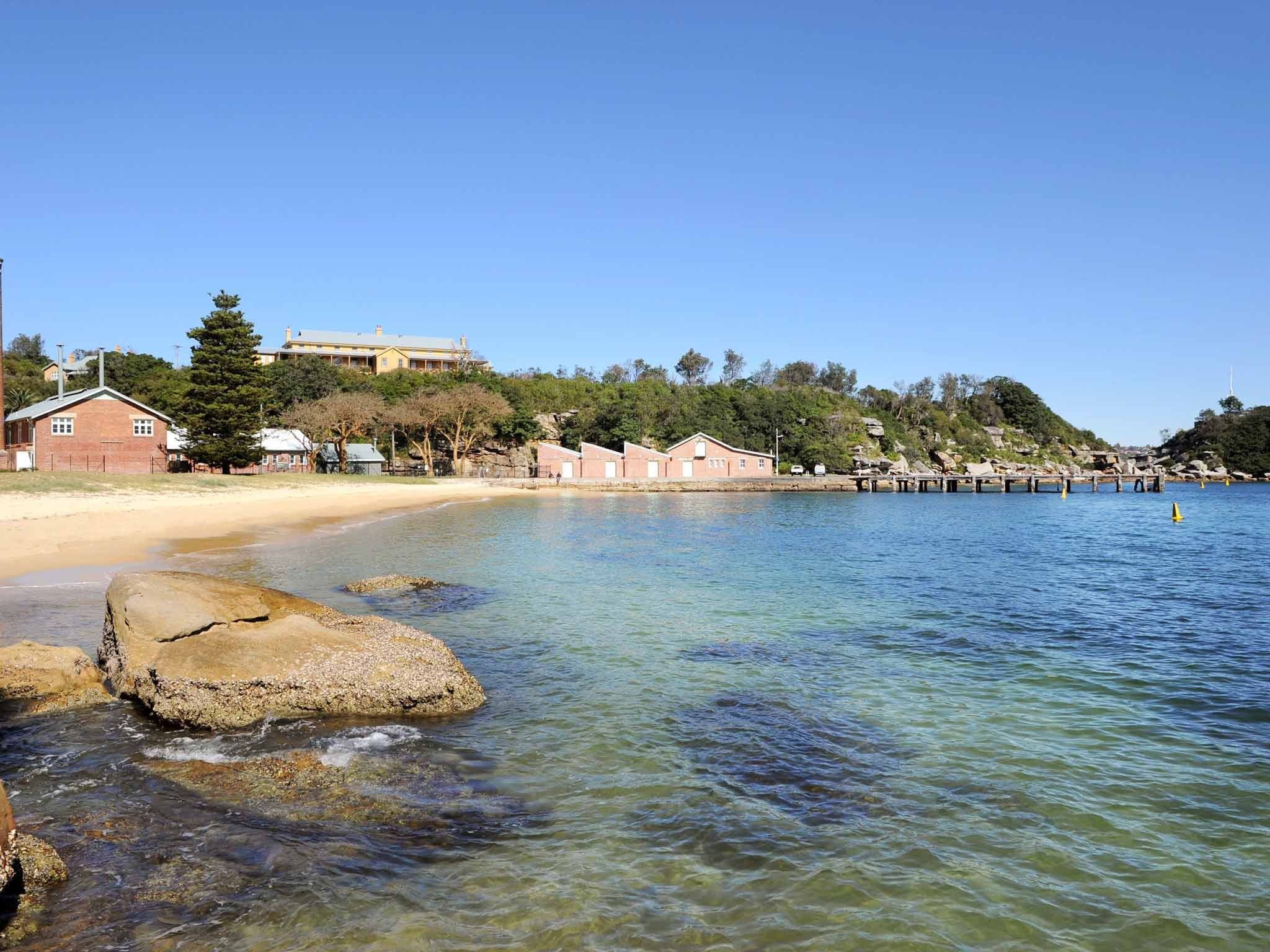 كيو ستيشن سيدني هاربور ناشونال بارك باي أكور