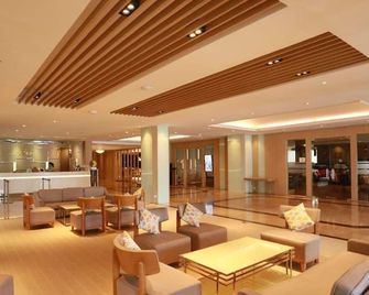 Golden City Rayong Hotel - Rayong - Hall
