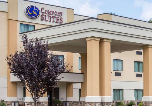 Comfort Suites Lewisburg 78 1 9 6 Lewisburg Hotel Deals Reviews Kayak