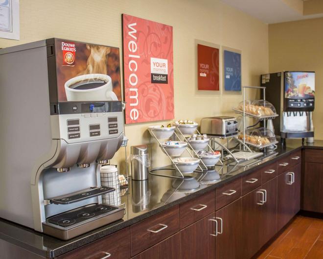Comfort Suites Lewisburg 92 1 9 6 Lewisburg Hotel Deals