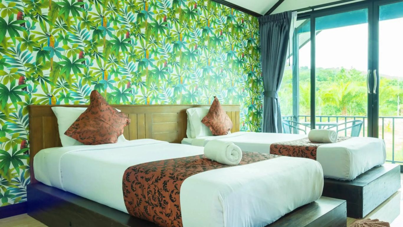 Baannai Lake View Resort