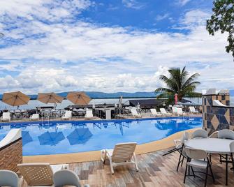 Hotel Mi Paraíso Río Dulce - Fronteras - Pool