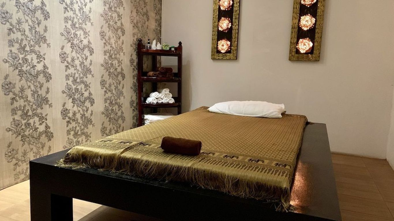 Lanta Village Resort