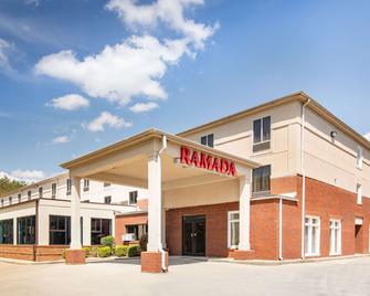 Ramada by Wyndham Alpharetta - Alpharetta - Κτίριο