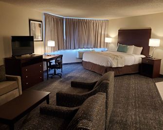 Cobblestone Suites - Oshkosh - Oshkosh - Front desk