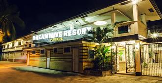 Dreamwave Hotel Ilagan - Gamu - Edificio