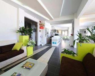 Hotel Caravel - Marotta - Hall